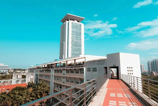 華僑大學國際本科校園風采